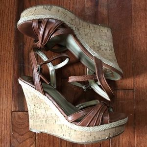 Light brown Fergalicious cork wedges, sz 7.5